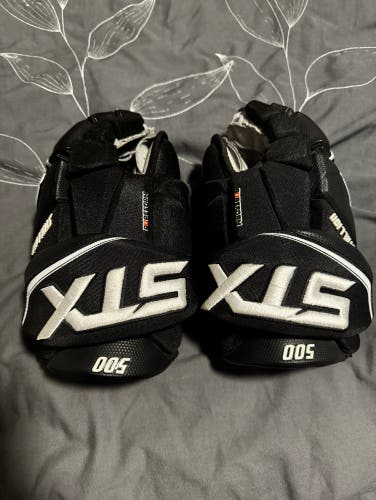 STX Stallion 500 - Black 13” Hockey Glove