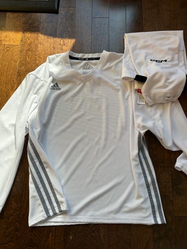 White Used Adult Unisex Adidas Jersey