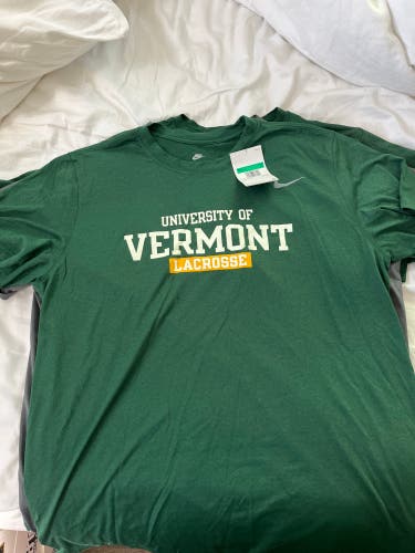 Nike dry fit UVM lacrosse shirt