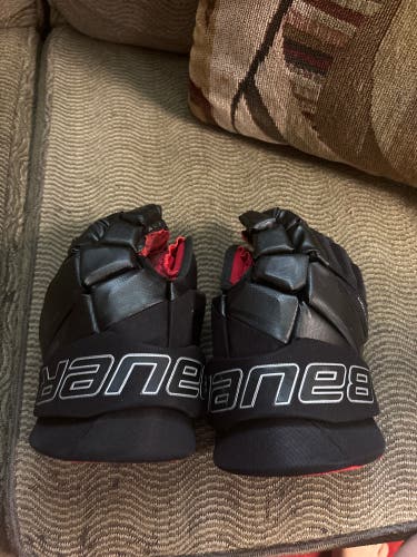 Bauer 3x gloves