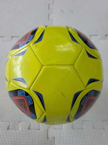 Used Wilson Copia Ii Ncaa Soccer Ball 4 Soccer Balls