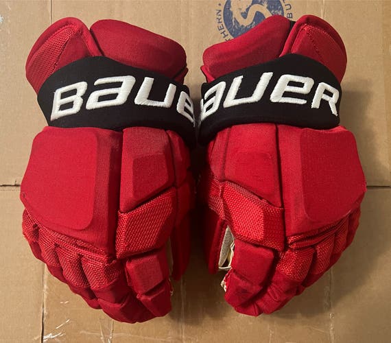 New Jersey Devils Bauer Supreme 2S Pro Gloves 13”