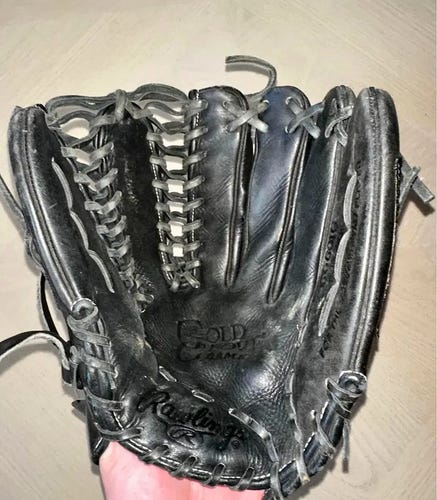 Used 2021 Right Hand Throw Rawlings Outfield Gamer Baseball Glove 12.75"