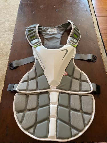 Maverik Max Chest Protector