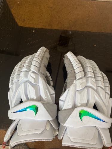 Nike Vapor gloves