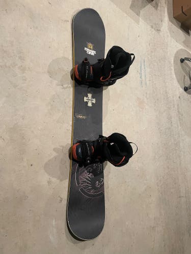 Used Men's Never Summer With Bindings Snowboard