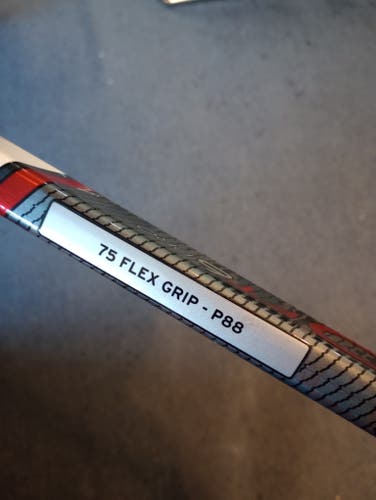 New Senior CCM Jetspeed FT6 Pro Left Hand Hockey Stick 75F P88