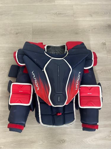 Used  Bauer Pro Stock Hyperlite 2 Goalie Chest Protector