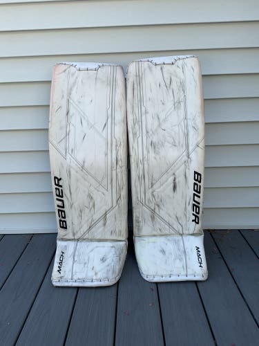 Used Bauer Mach leg pads 35”