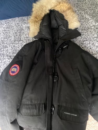 Black Used Adult Unisex Small / Medium Canada Goose Jacket