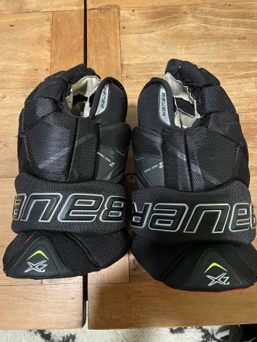 Used  Bauer 14" Vapor 2X Pro Gloves