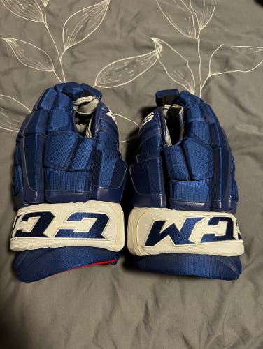 CCM Crazy Light Pro Stock Gloves - Toronto Maple Leafs 14”