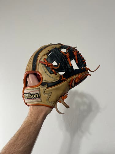 Custom Wilson staff 11.75 baseball glove