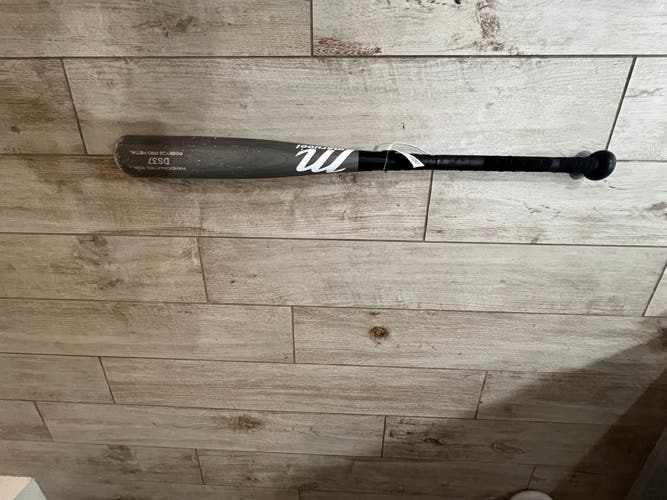 Used  Marucci USSSA Certified Alloy 23 oz 31" Posey28 Bat