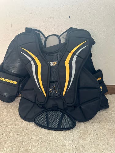 Vaughn  V7 Youth Chest Protector