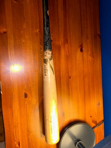 Victus TT7 Tommy Joseph PHILADELPHIA PHILLIES 33.5” Wood Bat