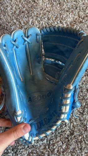 Used 2023 Pitcher's 12" A2000 Baseball Glove