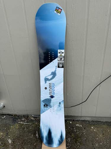 GNU GWO Twin Freestyle Snowboard, 159 Wide