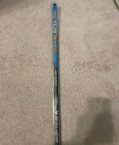 New Intermediate Left Hand Hockey Stick P92