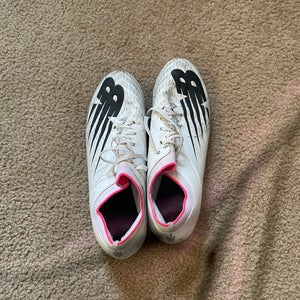 White Used Size Men's 10.5 (W 11.5) Adult Men's New Balance Cleats