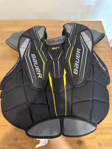Used  Bauer  Supreme S27 Goalie Chest Protector