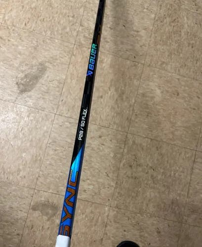 Used Junior Bauer Nexus Sync Right Handed Hockey Stick P28
