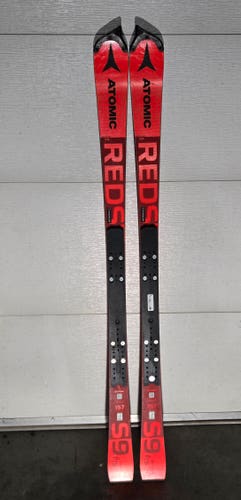 Used 2022 Atomic 157 cm Racing Redster S9 Skis Without Bindings