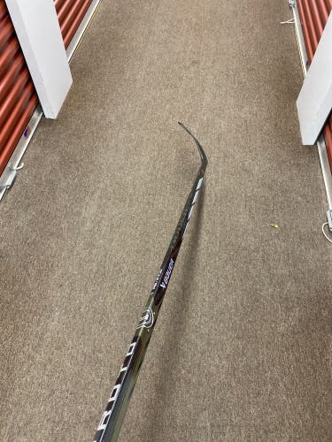 New Senior Bauer Right Handed P92 Proto-R Hockey Stick