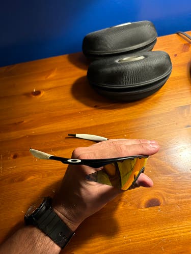 Used One Size Fits All Oakley M Frame Sunglasses (with Cloth Pouch)