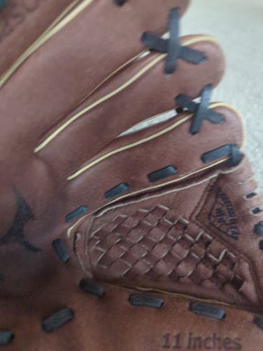 New 2019 Mizuno Left Hand Throw Infield Prospect Baseball Glove 11"