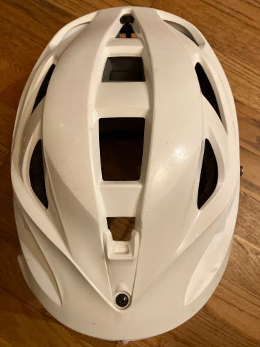 Used Cascade S lacrosse helmet