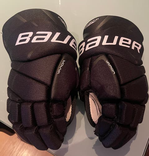 Bauer Vapor X20 hockey gloves 12”