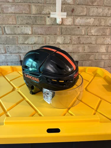 Bauer Pro Stock Re-Akt 95 Helmet Size medium