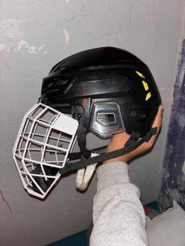 Ccm tacks 120 helmet  with ccm white cage