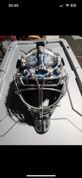 Used Senior Bauer Profile 960 Goalie Mask