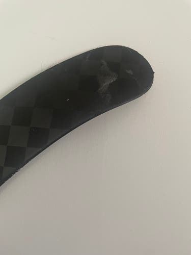 Used Left Hand P92M Pro Stock Vapor Hyperlite Hockey Stick