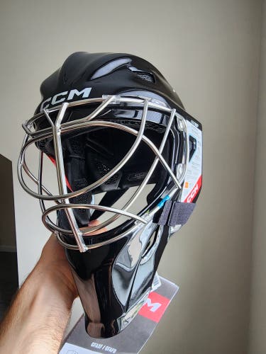 BRAND-NEW Senior CCM Axis XF Goalie Mask Pro Stock