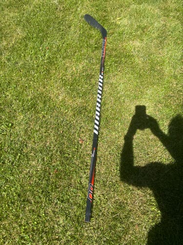 New Senior Warrior Left Hand W28 Pro Stock Covert QRE Pro T1 Hockey Stick