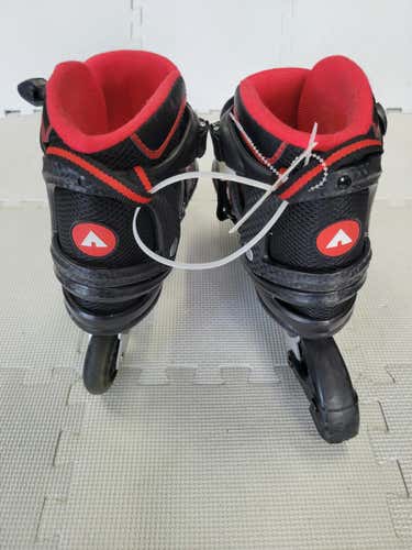Used Airwalk Adj 6-7.5 Adjustable Inline Skates - Rec And Fitness