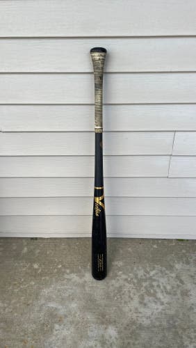 Victus Pro Reserve JC24 Wood Bat 33” 30oz.
