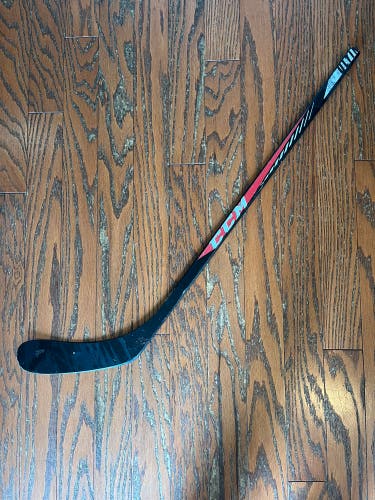 Used Youth CCM Right Handed Mid Pattern Hockey Stick