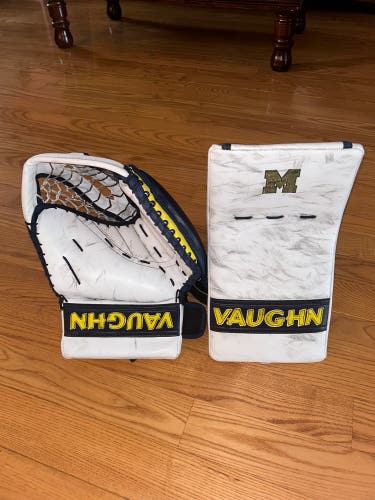 University of Michigan Custom Vaughn VE8 Glove & Blocker - Pro Stock - Senior