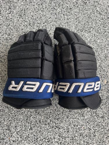 Used  Bauer 15" Pro Series Gloves