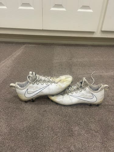 White Men's Low Top Turf Cleats Vapor 9.5