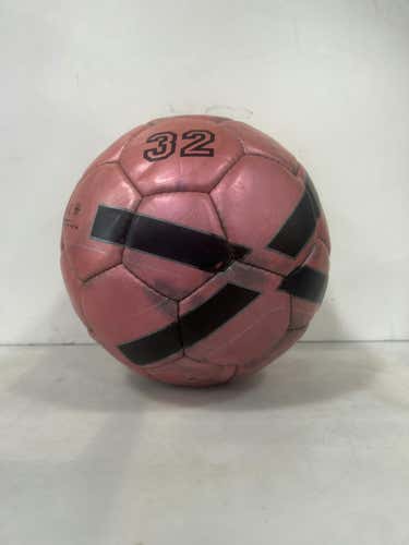 Used Umbro 32 5 Soccer Balls