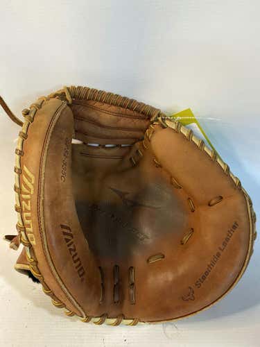 Used Mizuno Gps1-335c 33 1 2" Catcher's Gloves