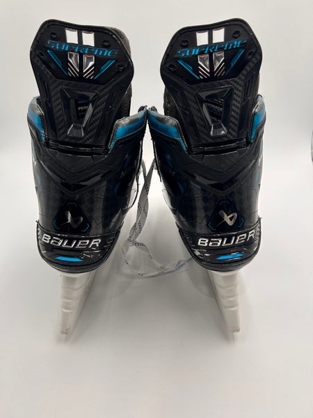 Lightly Used Custom Blue Senior Bauer Regular Width Pro Stock 9.5 ...