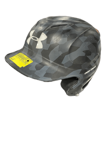 Used Under Armour Digital Camo Xs Size 5 7 8-6 3 4 Baseball And Softball Helmets