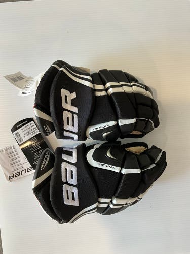 New  Bauer 12" Vapor X7.0 Gloves