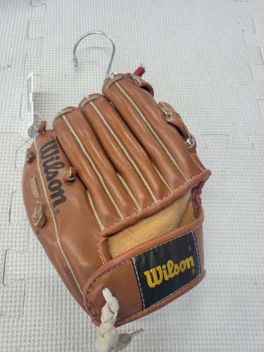 Used Wilson Youth Model 9" Fielders Gloves